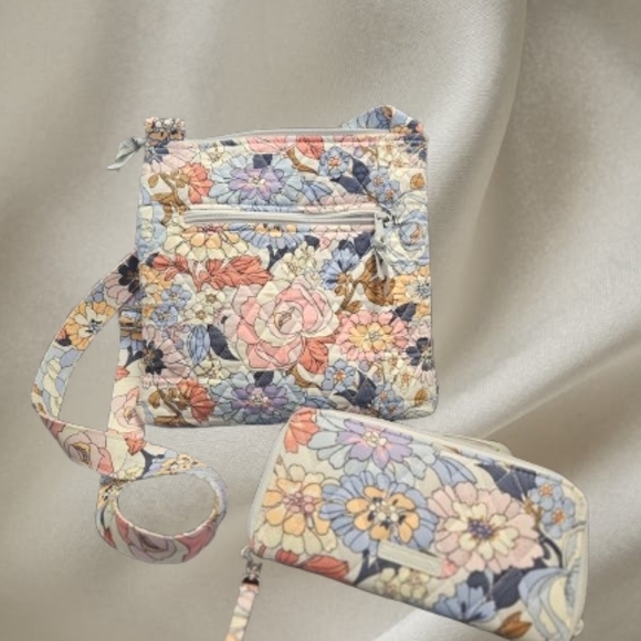 Vera Bradley Handbags - Retired Vera Bradley Floral Purse and Wallet Set